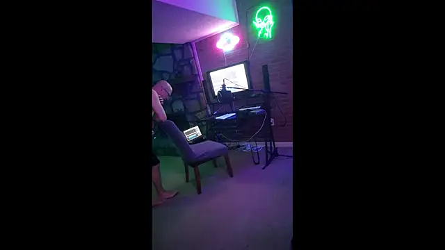chronic_vibez webcam