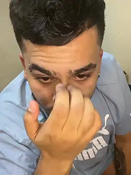 LatinBearX webcam