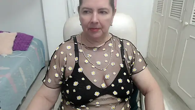 leonela_69 webcam