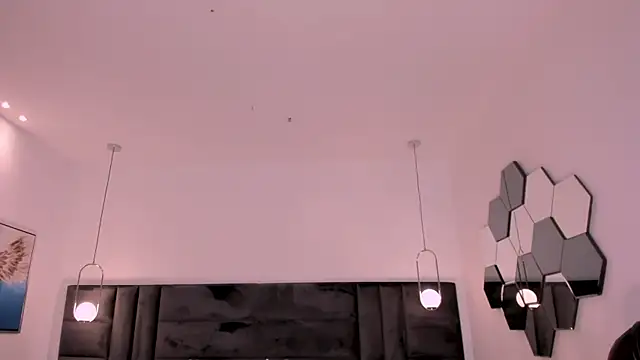 AgathaKondo_ webcam