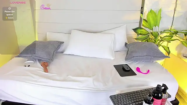 VictoriaVallmont webcam