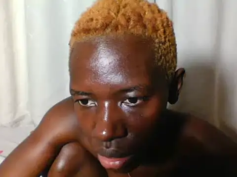 Goldy_petite webcam