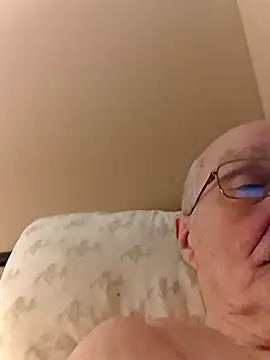 Joeyw57 webcam