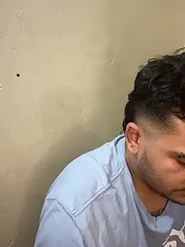 LatinBearX webcam