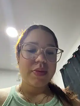 Lucyklein2022 webcam