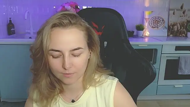 Mira_Mermayd webcam