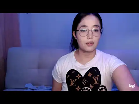 Elina_Rose888 Live Webcam on Stripchat