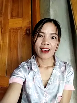 lmc-zz - Lmc-zz's free webcam