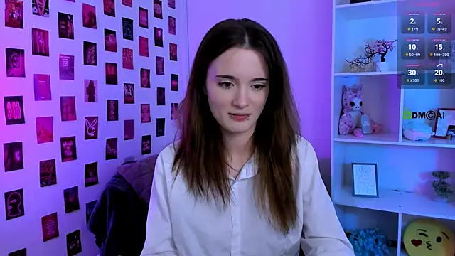 liana_kisses webcam