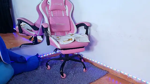 GraceWallace_ webcam