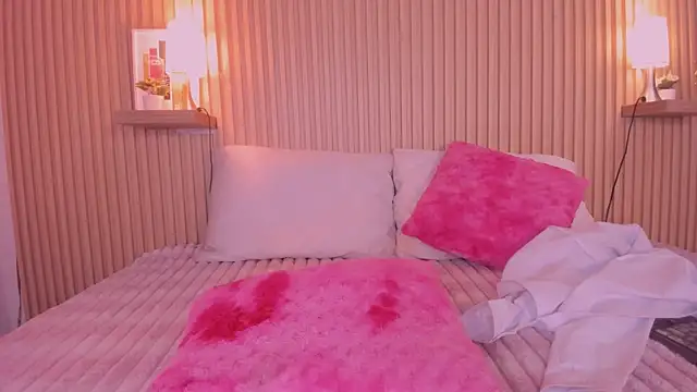 Sirenita_petitexoxo webcam