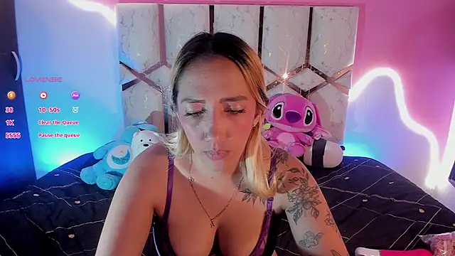 Amanda_klaire webcam