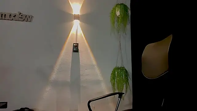 MarcellaGriffin webcam
