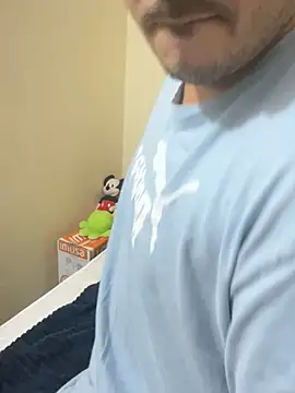 LatinBearX webcam