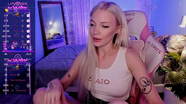 AnyaTaylor_
