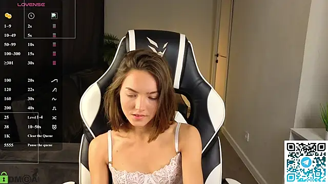 Leslie_Scott webcam