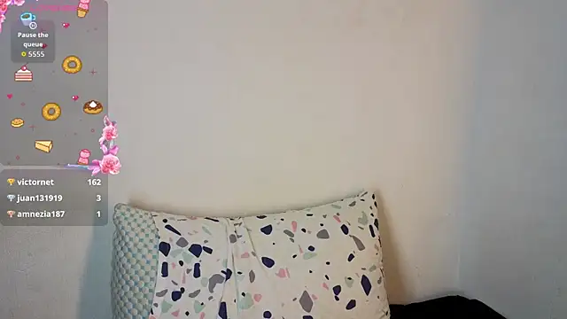 CloeBunny_ webcam