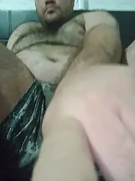 big__bearrr (M young) - 🐻🧸Bear fur game🐻🧸