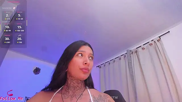 LouaneBourVip webcam