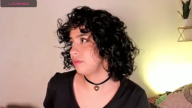 adriannyp_1 webcam