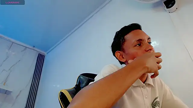 sombra_18 webcam