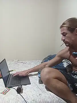 ruivofloripasecrets webcam