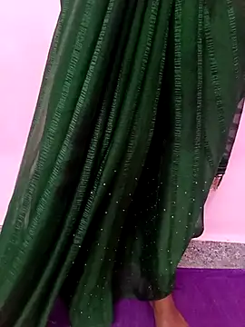 TamilAngelYaalini webcam