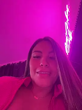 sexyyykloee webcam