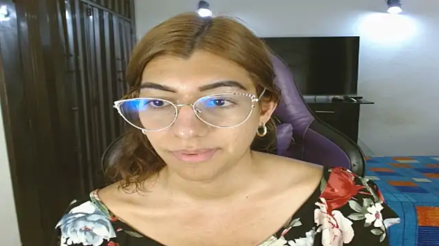 Alanni_parker webcam