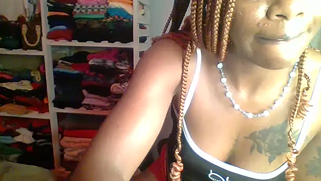 Petite_254 webcam