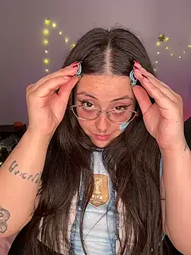 Mizztikaa Live Web Cam Show