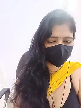 Lucky-Deepthi webcam