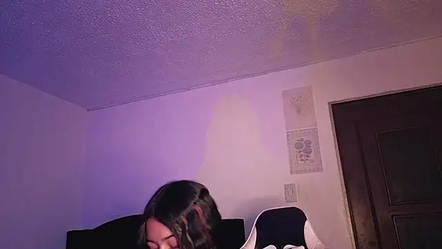KatianPierce webcam
