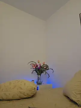 Victoria_Evanss webcam