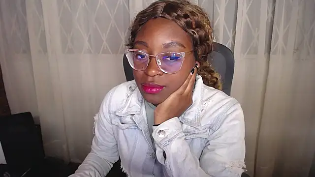 Candy_Williamss webcam