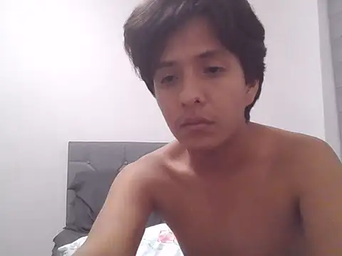 Julio0410 webcam