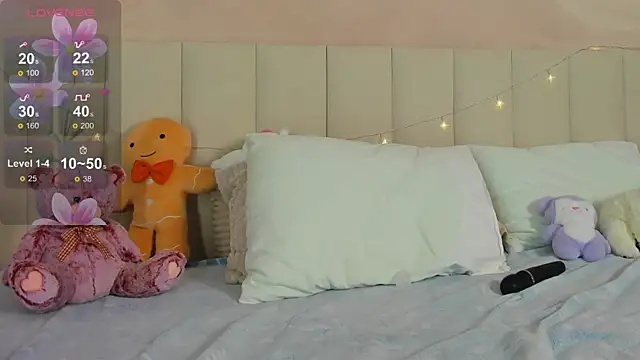 AdeleSilvy webcam