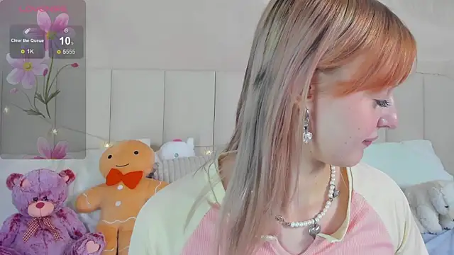 AdeleSilvy webcam