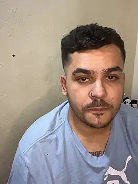 LatinBearX webcam
