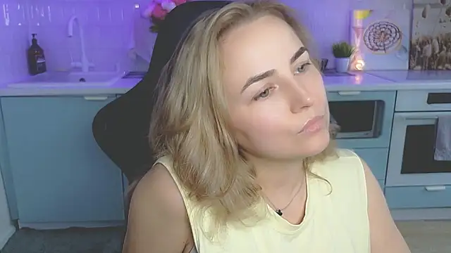 Mira_Mermayd webcam