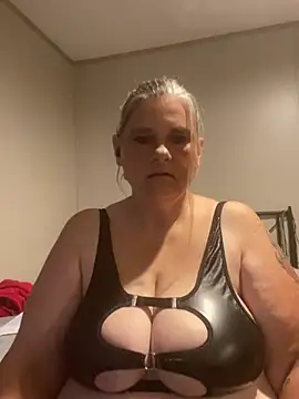 Roxie6989 webcam
