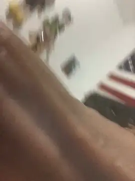 elpeluchenegroxxx3 webcam