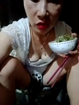 Tieuthu2 webcam