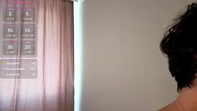 MicaelaLovella webcam