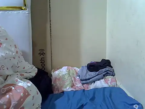 Kerrylove24 webcam