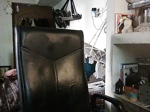 exude_diya webcam