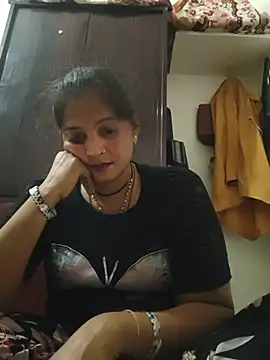 Mohni_love webcam