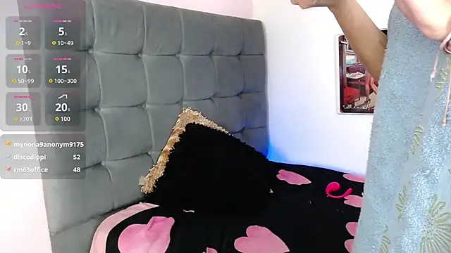 vicky_bigboobs_babe webcam