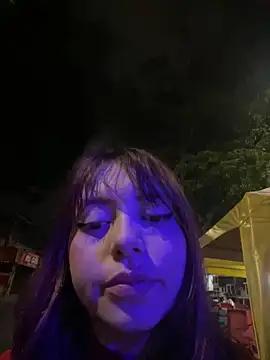 RojitasTeaseX_ webcam