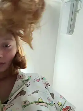 qingti520-18girl webcam